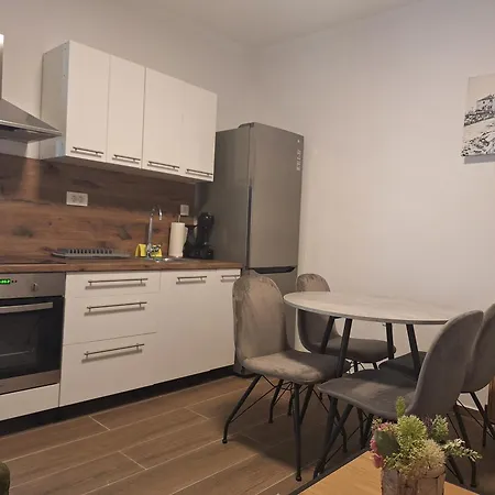 Damir Apartman