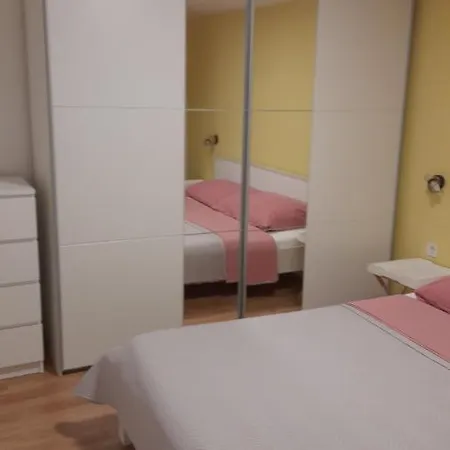 Apartment Damir *