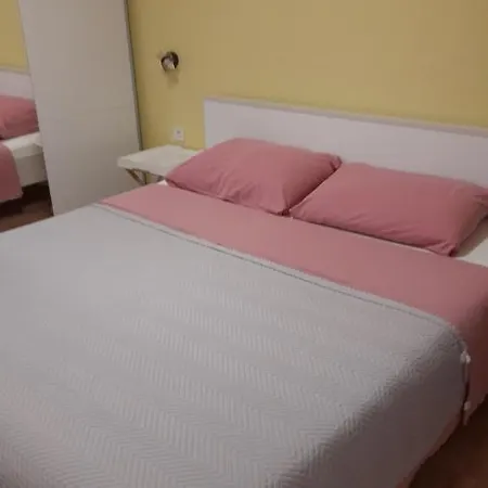 Apartment Damir